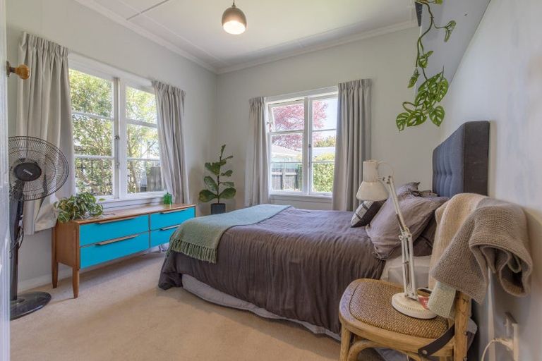 Photo of property in 38 Queen Street, Dannevirke, 4930