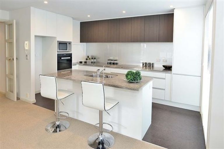 Photo of property in Prestige On Pupuke, 24/73 Anzac Street, Takapuna, Auckland, 0622