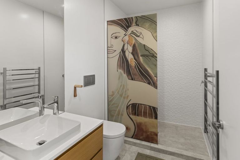 Photo of property in 49b Mcdougall Avenue, St Albans, Christchurch, 8014