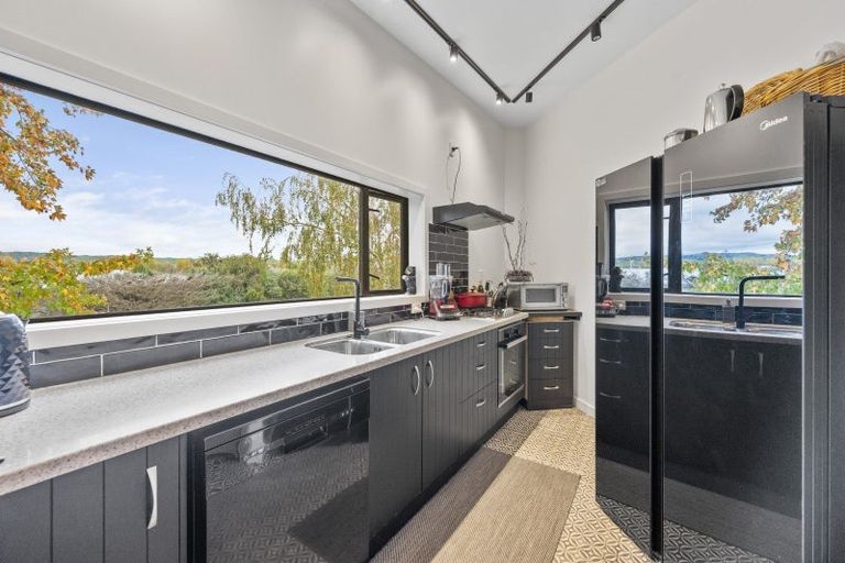 Photo of property in 101 Moteo Pa Road, Puketapu, Napier, 4183