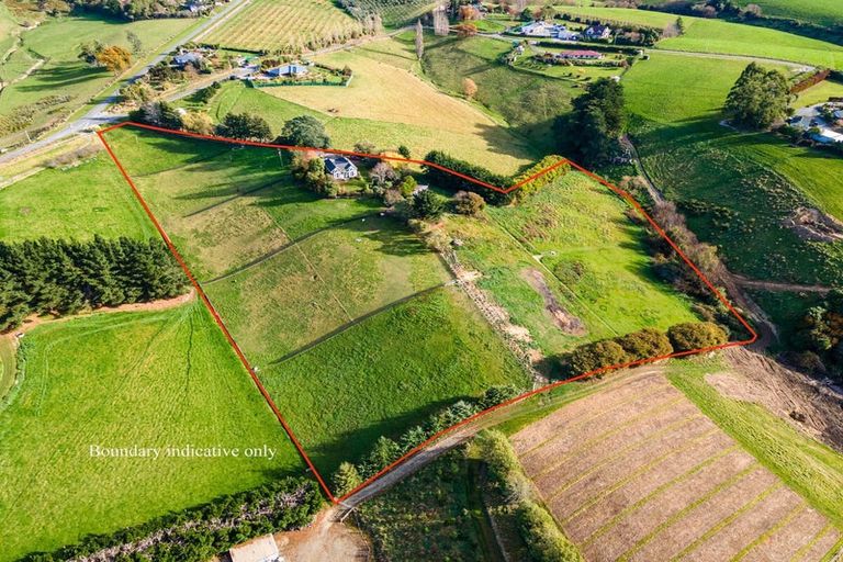Photo of property in 176 Point Bush Road, Waimate, 7979