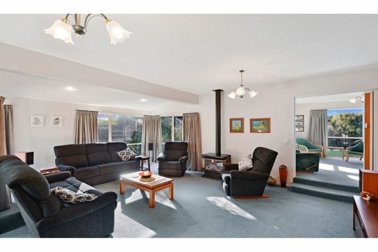 Photo of property in 1a Whaka Terrace, Huntsbury, Christchurch, 8022