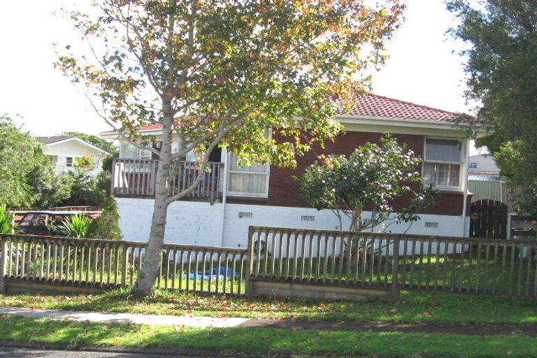 Photo of property in 22 Mander Place, Bucklands Beach, Auckland, 2012