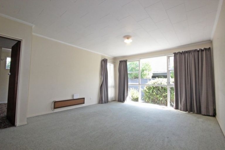 Photo of property in 676 Main Street, Palmerston North, 4414