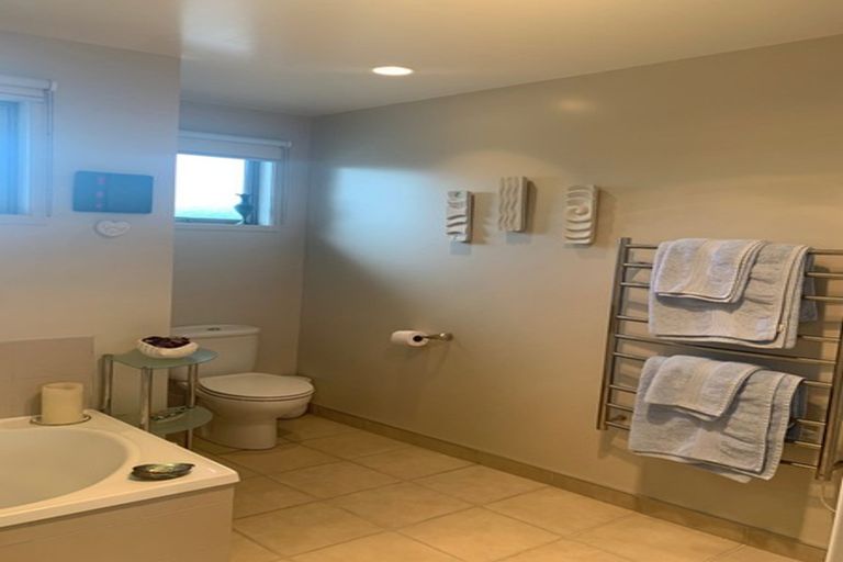 Photo of property in 7 Redwings Close, Whitianga, 3510