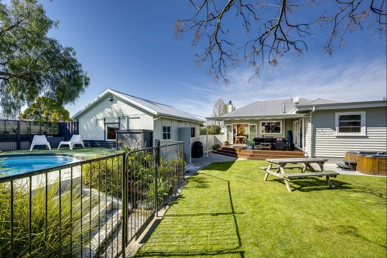 Photo of property in 41 Napier Street, Jervoistown, Napier, 4112