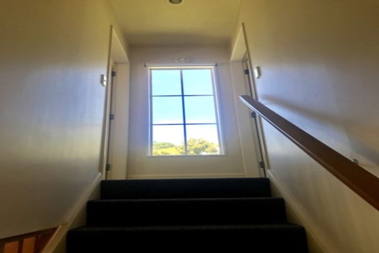 Photo of property in 3/13 Henderson Street, Karori, Wellington, 6012