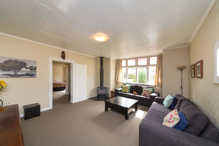 Photo of property in 132 College Street, Awapuni, Palmerston North, 4412
