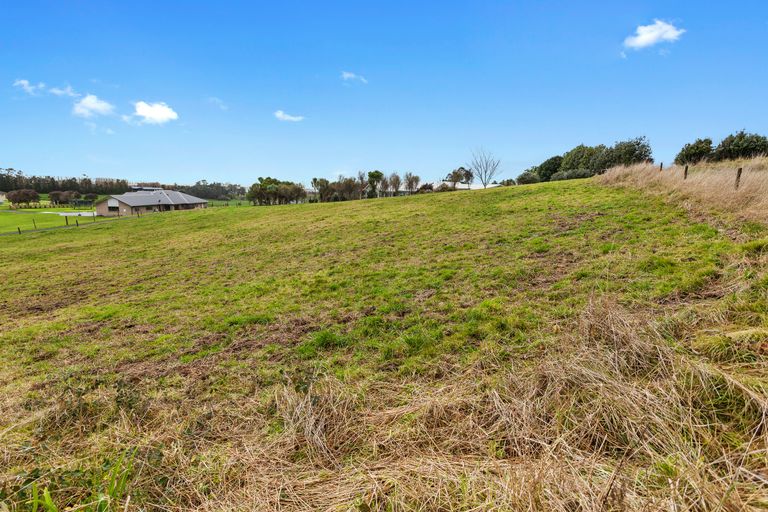 Photo of property in 11 Hanaia Road, Tirohanga, Opotiki, 3197