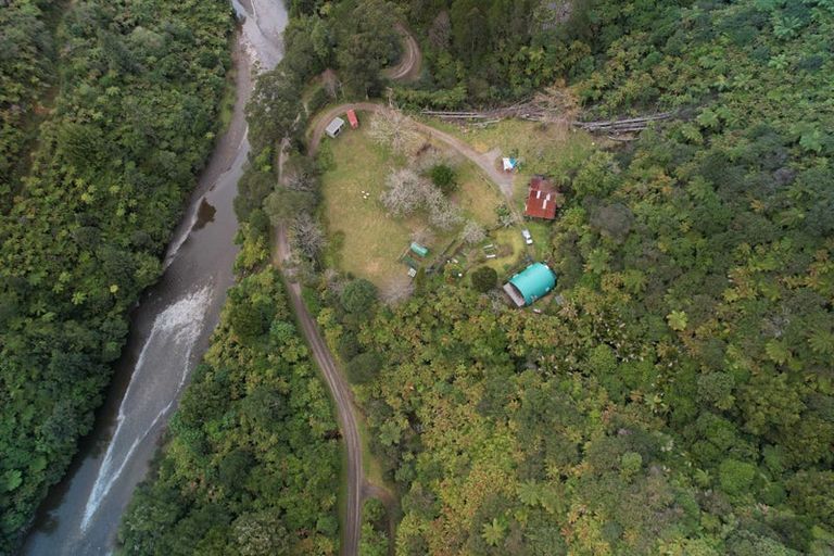 Photo of property in 506 Pakihi Road, Toatoa, Opotiki, 3197