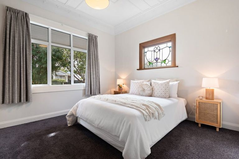 Photo of property in 23 Hargest Crescent, Saint Kilda, Dunedin, 9012