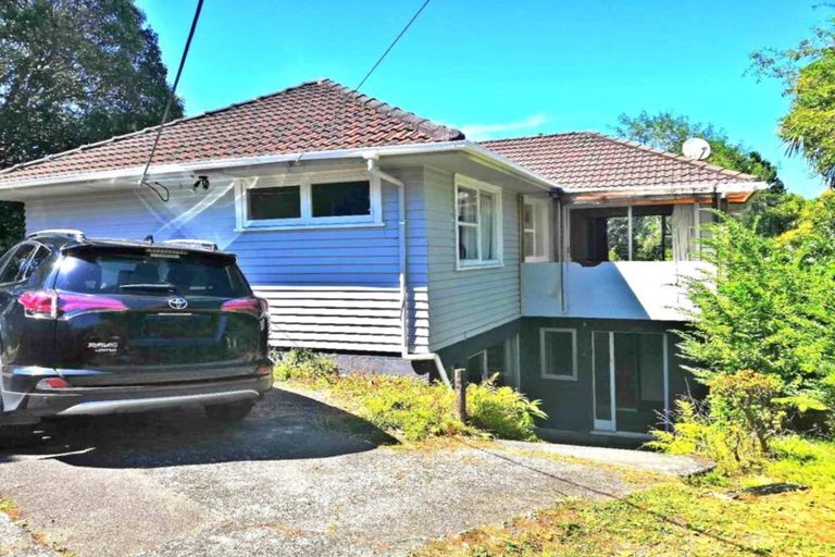 Photo of property in 71 Chivalry Road, Glenfield, Auckland, 0629
