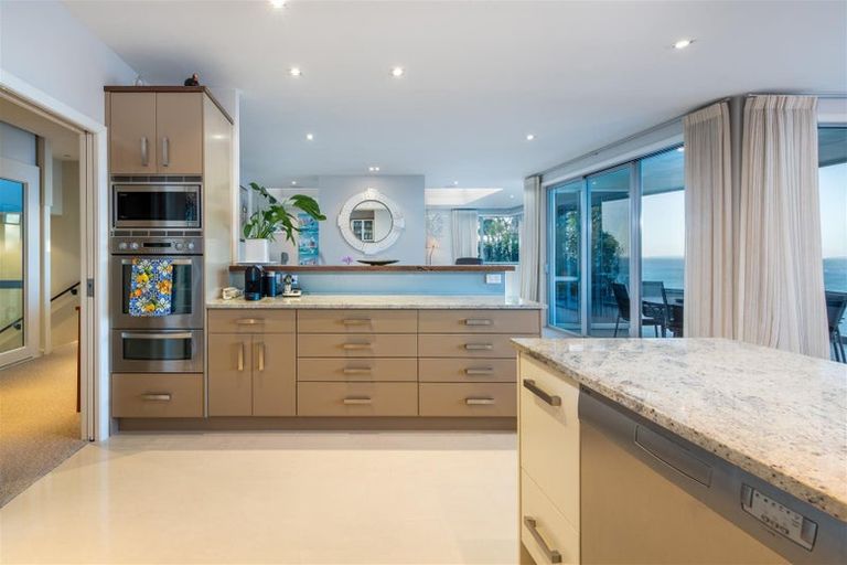 Photo of property in 52 Seacliffe Avenue, Belmont, Auckland, 0622