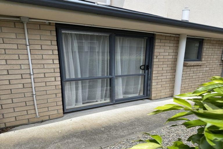 Photo of property in 11 Ruahine Street, Roslyn, Palmerston North, 4414