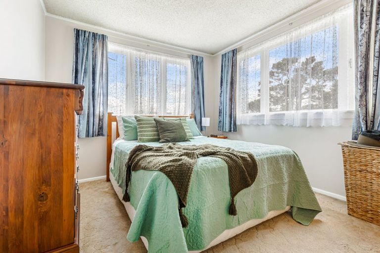 Photo of property in 9 Ambler Avenue, Glen Eden, Auckland, 0602