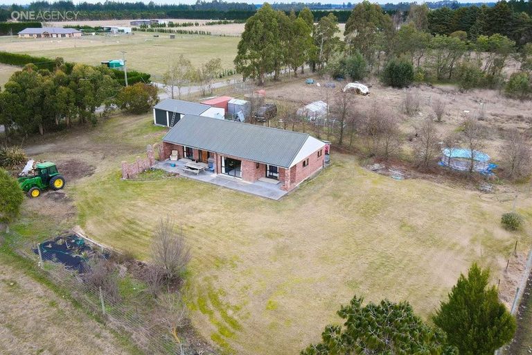 Photo of property in 2555 South Eyre Road, Eyrewell, Rangiora, 7476