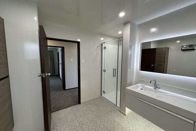 Photo of property in 39 Severn Street, Green Island, Dunedin, 9018