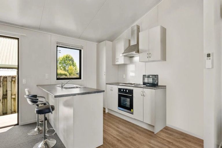 Photo of property in 37 Te Iwiheke Place, Turangi, 3334