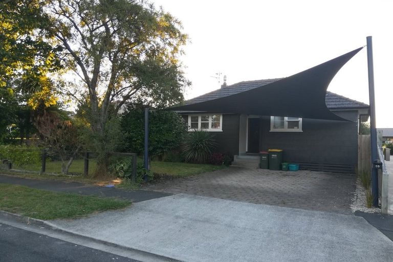 Photo of property in 19 Willis Street, Bader, Hamilton, 3206