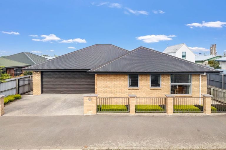 Photo of property in 332 Havelock Street, Ashburton, 7700