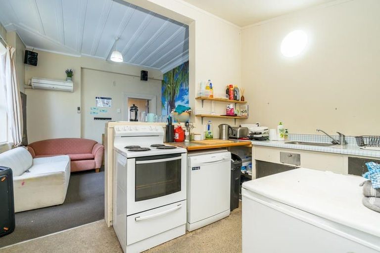 Photo of property in 142 Albany Street, North Dunedin, Dunedin, 9016