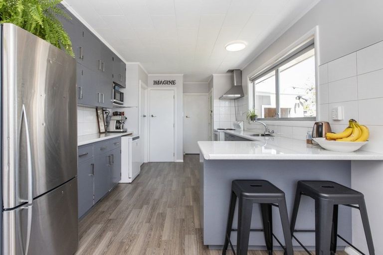 Photo of property in 6 Wynyard Crescent, Tamatea, Napier, 4112