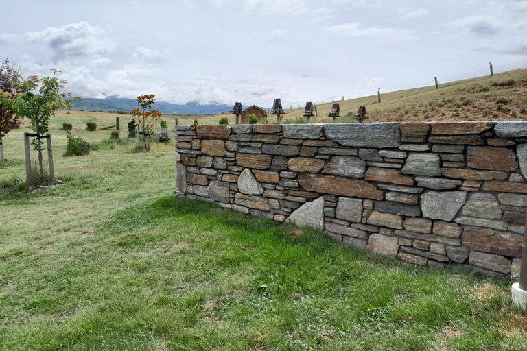 Photo of property in 245 Mcarthur Road, Springvale, Alexandra, 9391