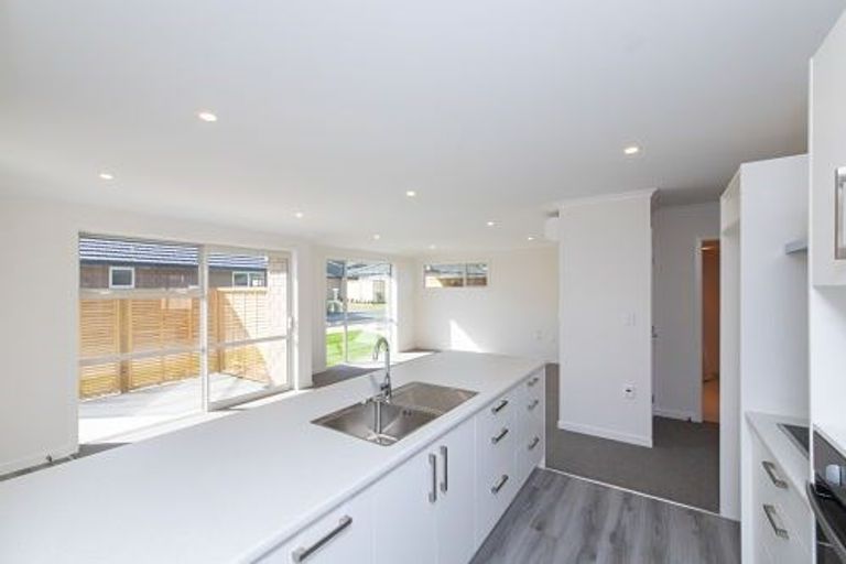 Photo of property in Rosewood Park, 78 Queenwood Road, Levin, 5510