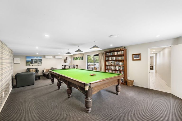 Photo of property in 65 Nicholson Road, Khandallah, Wellington, 6035