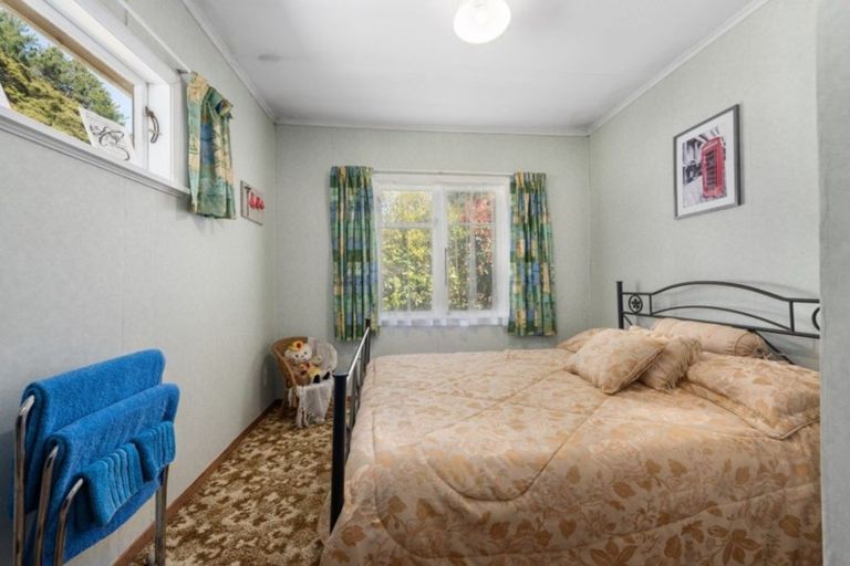 Photo of property in 710 Main Road North, Te Marua, Upper Hutt, 5018