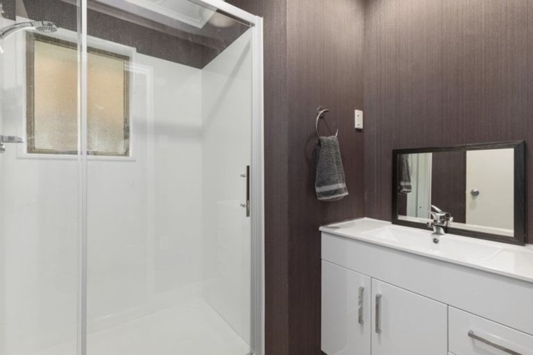 Photo of property in 35 Kairimu Street, Stokes Valley, Lower Hutt, 5019