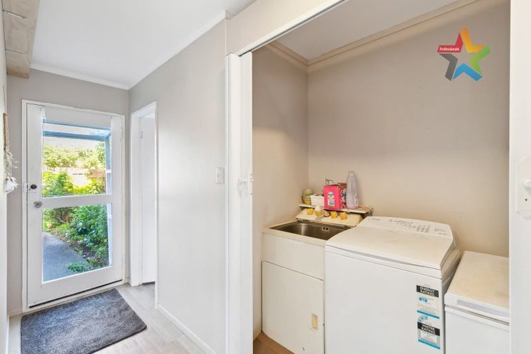 Photo of property in 70 Cunliffe Street, Churton Park, Wellington, 6037