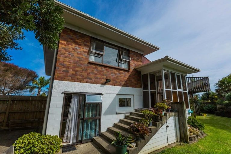 Photo of property in 95 Clovelly Road, Bucklands Beach, Auckland, 2012