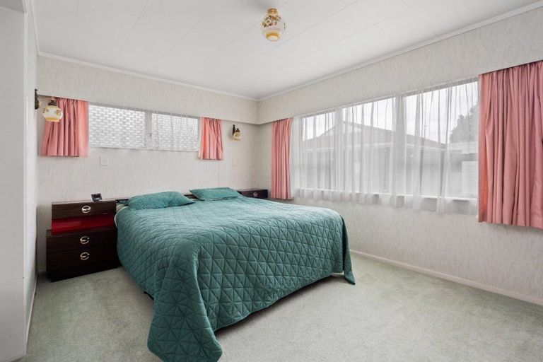 Photo of property in 8a Carr Street, Te Kamo, Whangarei, 0112