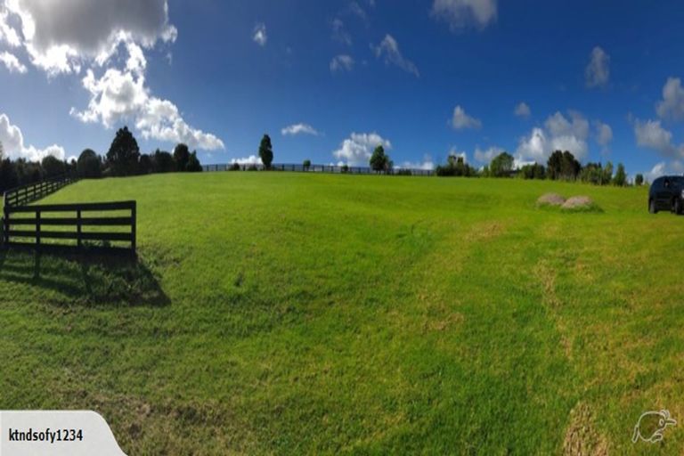 Photo of property in 22 Pigeon Berry Lane, Mangawhai, 0573