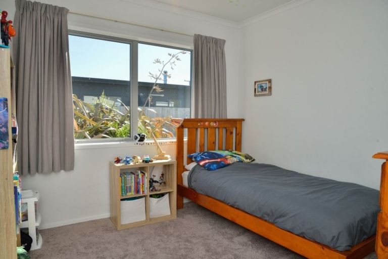 Photo of property in 30 Hamilton Drive, Wainui, Gisborne, 4010