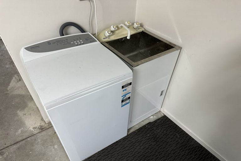 Photo of property in 139f Olliviers Road, Phillipstown, Christchurch, 8011