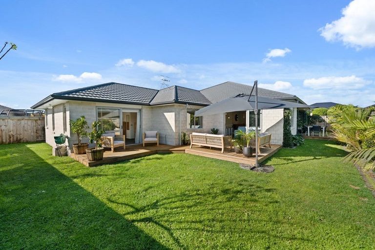 Photo of property in 51 Te Wharo Drive, Papamoa, 3118