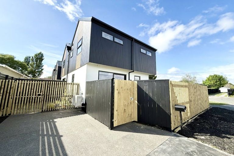 Photo of property in 37 Wildberry Street, Woolston, Christchurch, 8023
