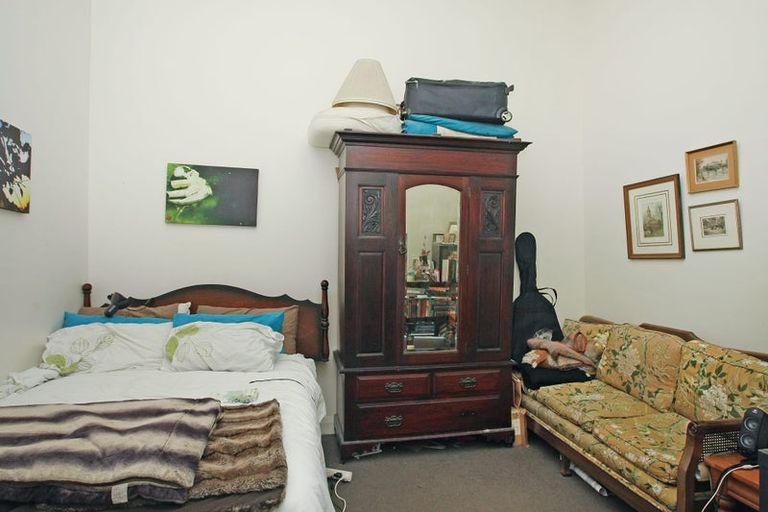 Photo of property in 23 Daniel Street, Martinborough, 5711