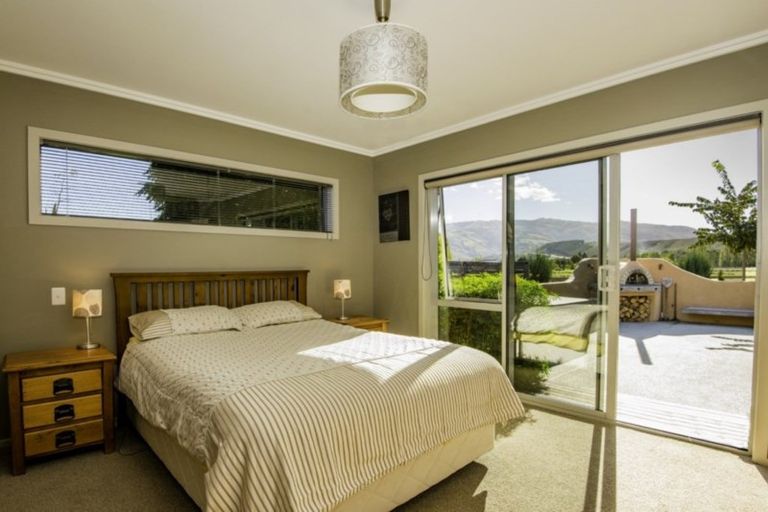 Photo of property in 25 Young Lane, Clyde, Alexandra, 9391