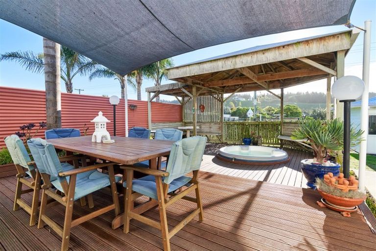 Photo of property in 256 Whirinaki Road, Eskdale, Napier, 4182