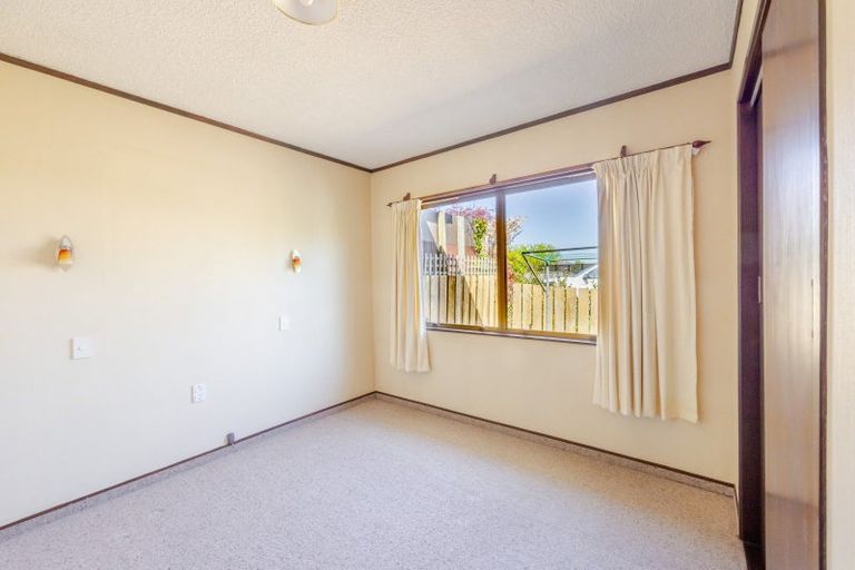 Photo of property in 1/11 Goodger Street, Waipukurau, 4200