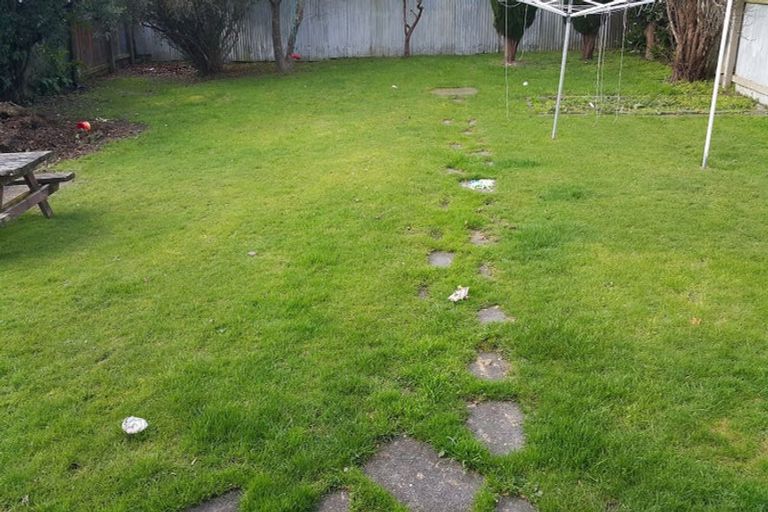 Photo of property in 100 Frederick Street, Wainuiomata, Lower Hutt, 5014