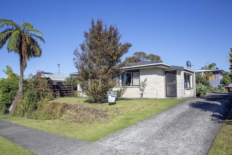 Photo of property in 15 Hilltop Road, Parkvale, Tauranga, 3112