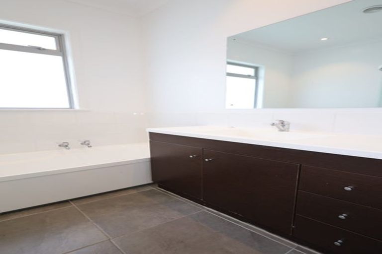 Photo of property in 14 Monokia Street, Fairy Springs, Rotorua, 3015