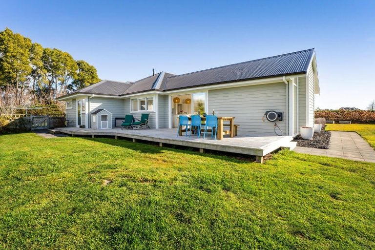 Photo of property in 1199 Egmont Road, Egmont Village, New Plymouth, 4372