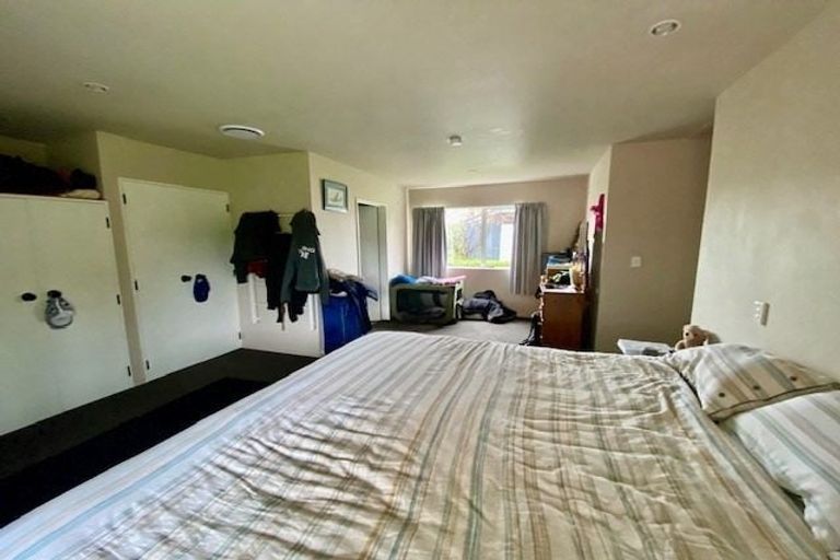 Photo of property in 65 Bridge Street, Coalgate, 7673