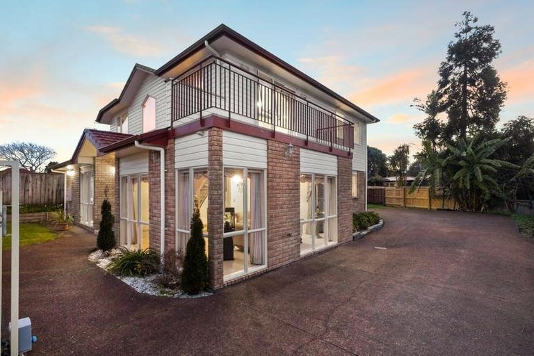 Photo of property in 2a Wattle Street, New Lynn, Auckland, 0600