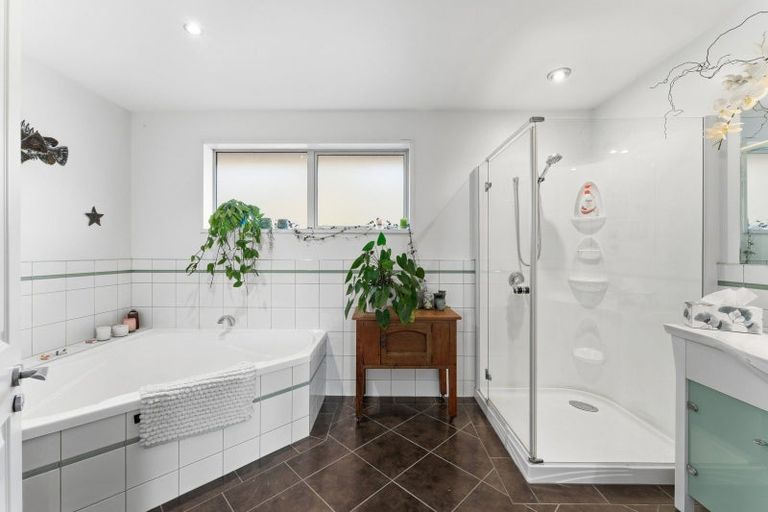 Photo of property in 34 Paterson Road, Chain Hills, Mosgiel, 9092